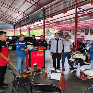 df3f6cff-fc1e-4801-bcee-a5df59c9db85